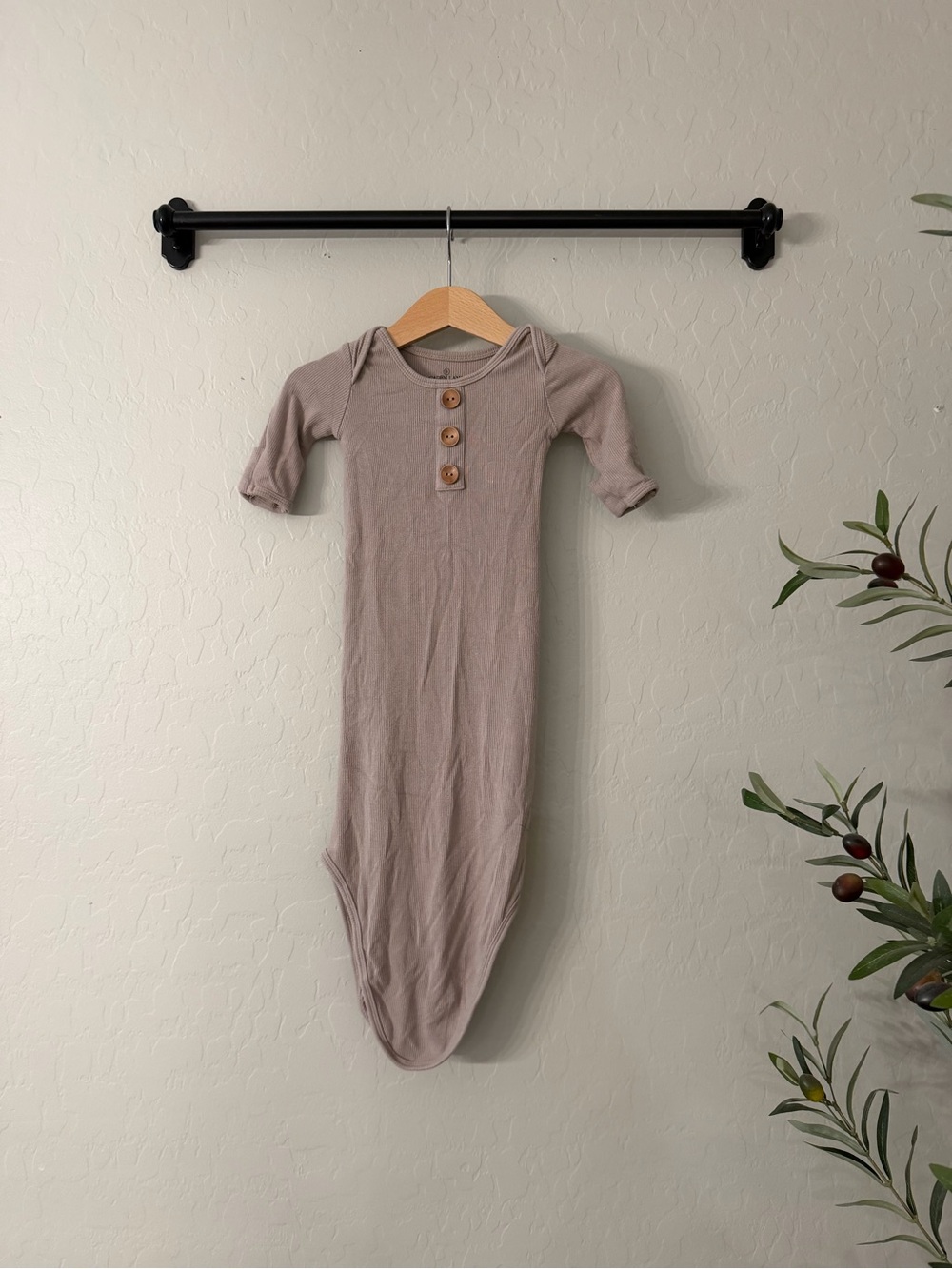 Caden Lane Taupe Ribbed Knotted Gown - Picture 1 of 3